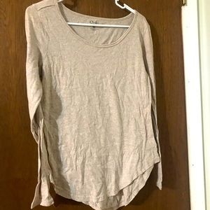 Light tan heathered long sleeved shirt